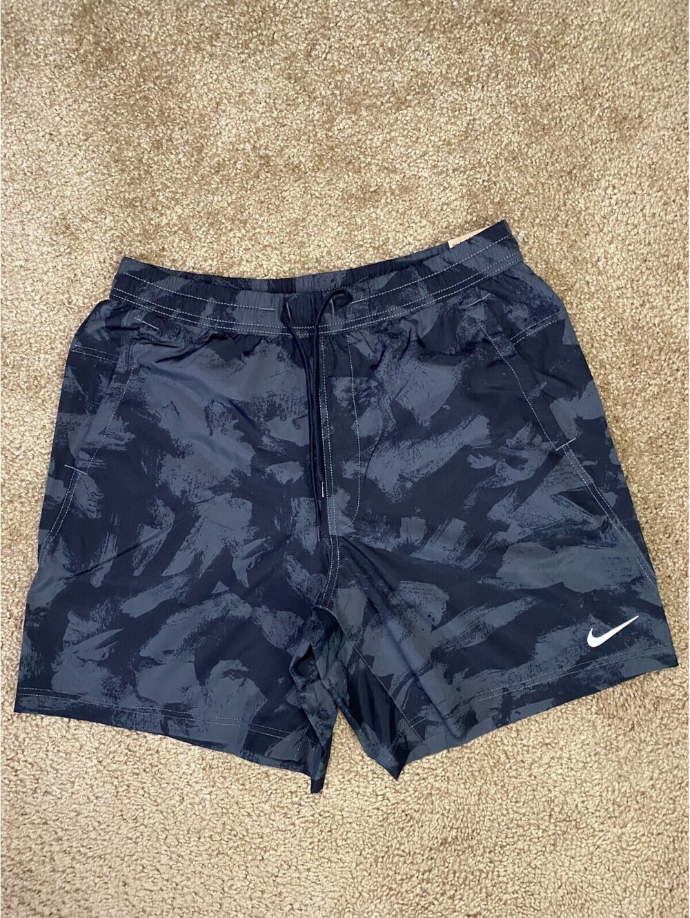 Nike Dri-FIT 7" Unlined Versatile Shorts Mens Medium Black Printed Gym Running